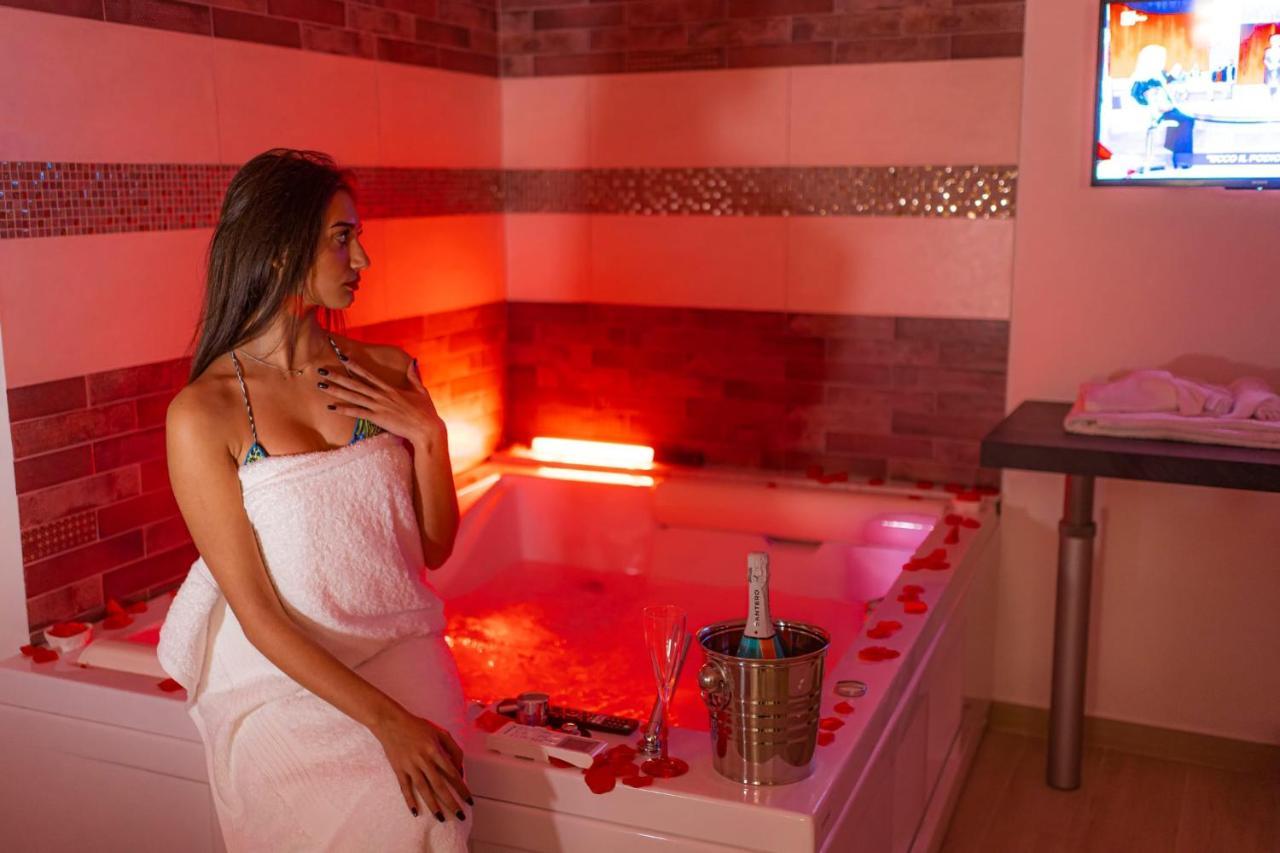 קטאניה Luxurysuitepirandello מראה חיצוני תמונה
